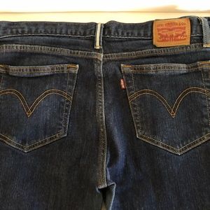 Levy’s skinny jeans